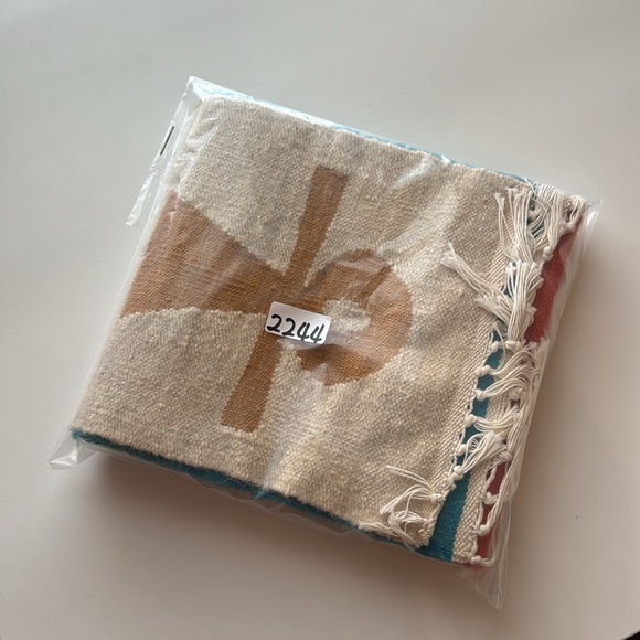 Extra Long Rag Table Runner, 79" Long x 9" Wide Holiday Ocean - Picture 6 of 6